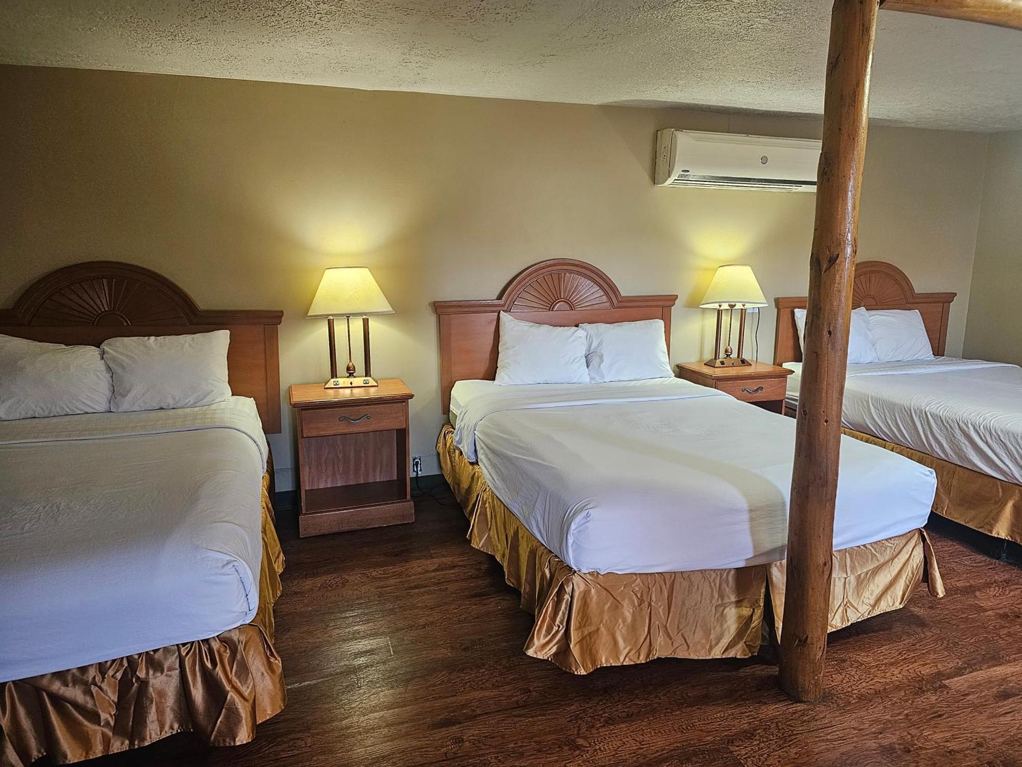 Redrock Country Inn 커내브 외부 사진