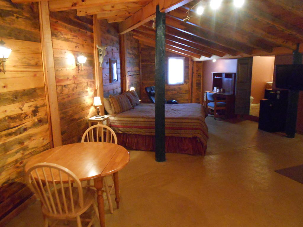 Redrock Country Inn 커내브 외부 사진