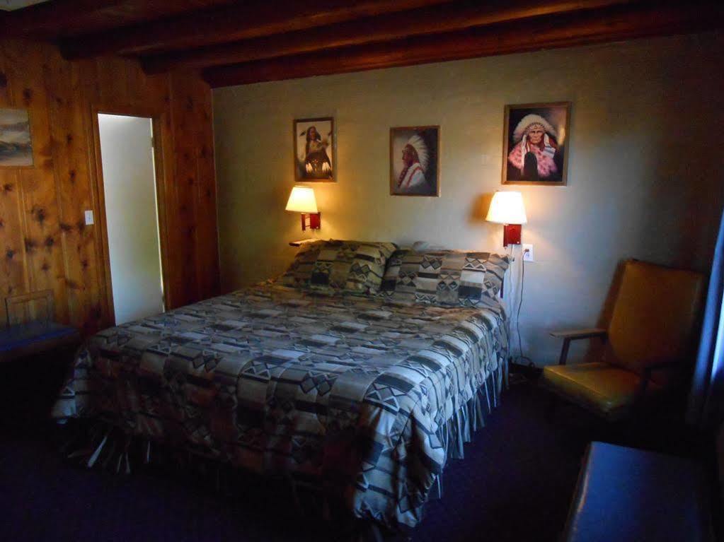 Redrock Country Inn 커내브 외부 사진